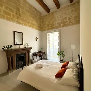 L'artist Casa Micallef Valletta