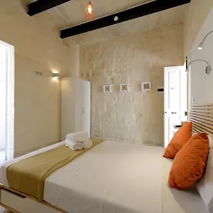  Pensión Private With Bathroom In